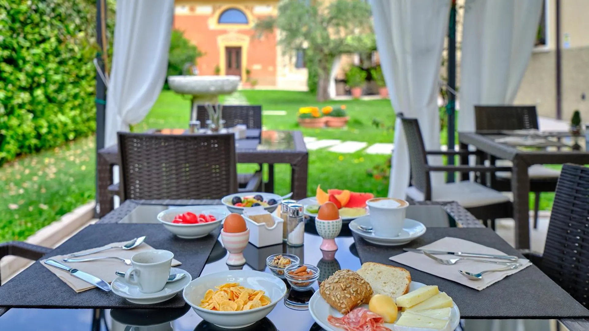 Bed & Breakfast Villa Padovani Relais De Charme - Adults Only Pastrengo Italy